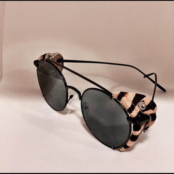 Meet your Posher, Jason - Picture 1 of 1